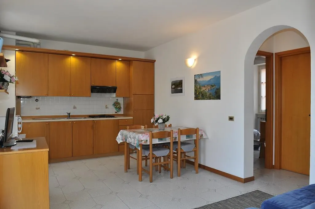 Valentina Apartment Μενάτζιο